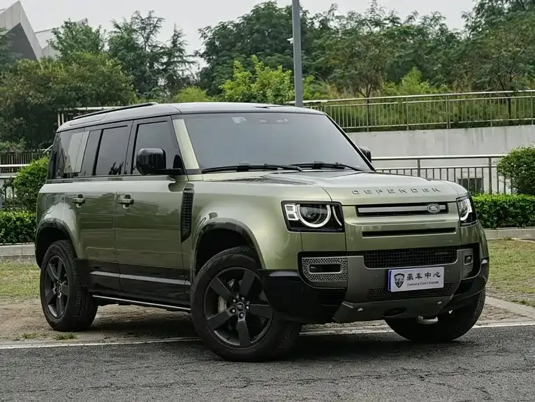 Land Rover Defender — фото 7