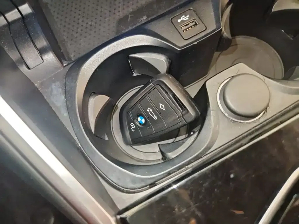 BMW i3 — фото 5
