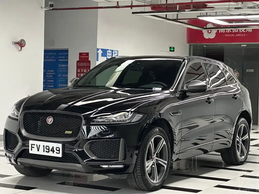 Jaguar F-PACE — фото 2