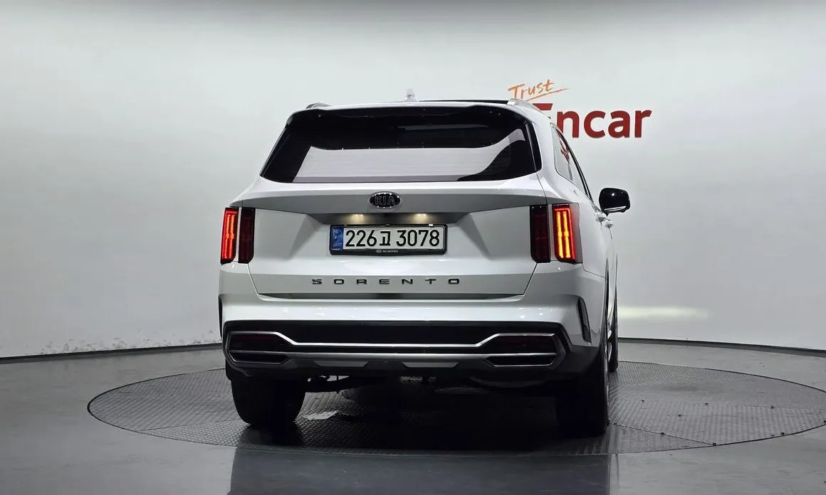 Kia Sorento — фото 2