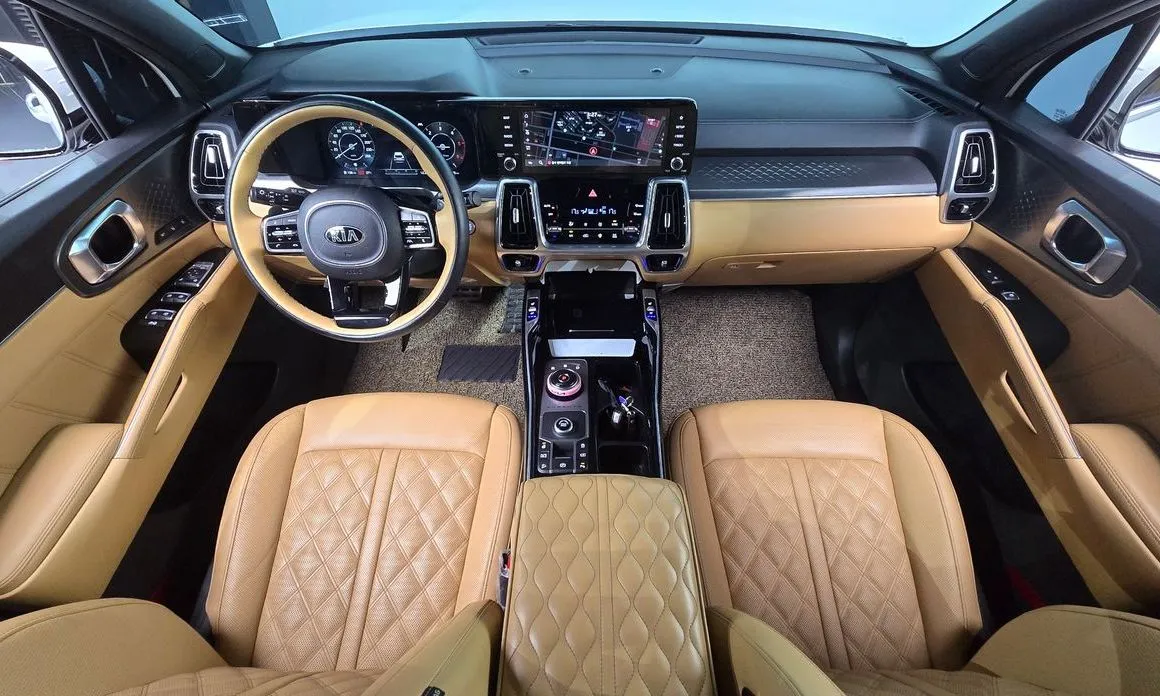 Kia Sorento — фото 10