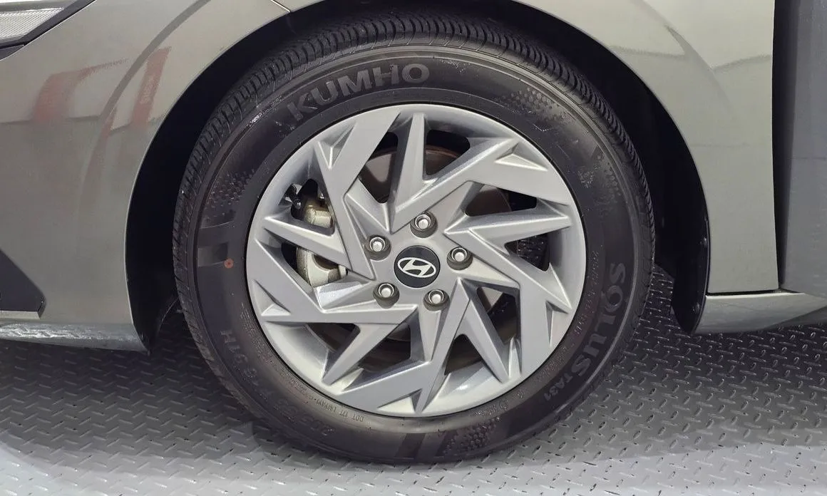Hyundai AVANTE — фото 6