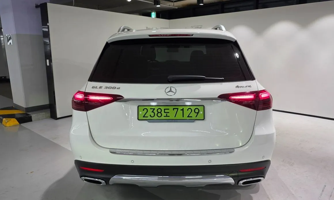 Mercedes-Benz GLE-Class — фото 10