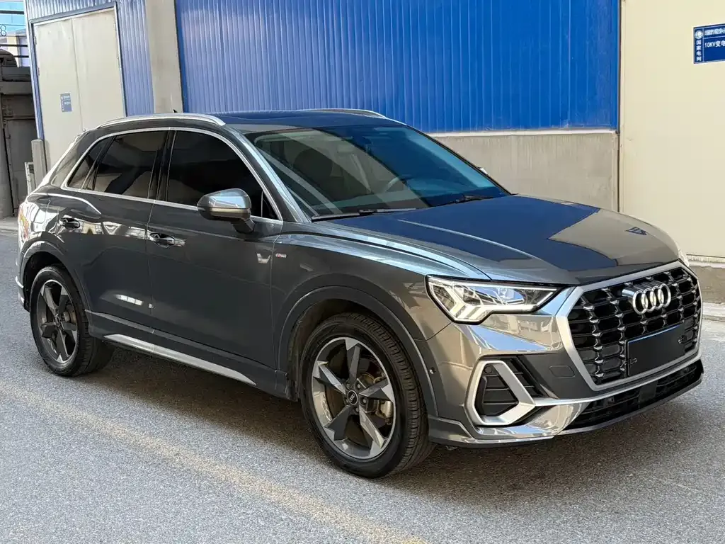 Audi Q3 — фото 5