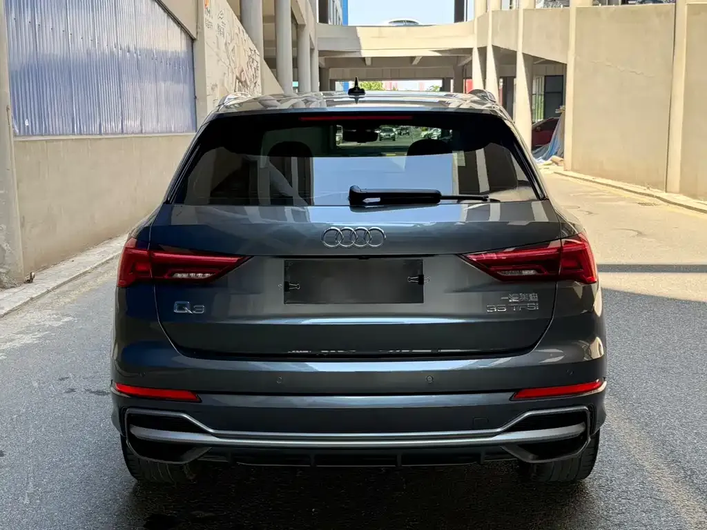 Audi Q3 — фото 4