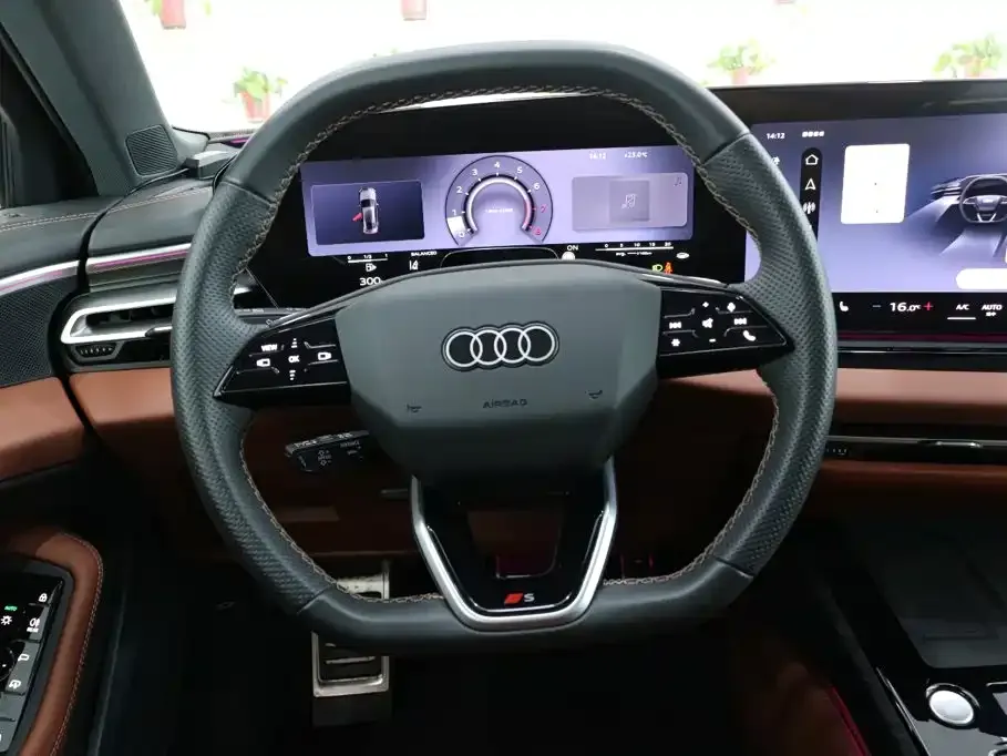 Audi A5L — фото 5
