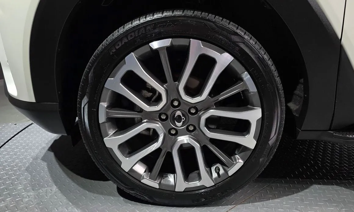 KG Mobility (Ssangyong) Torres — фото 9