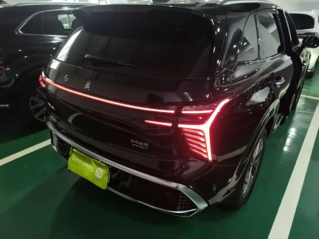 Hongqi HS3 PHEV — фото 10