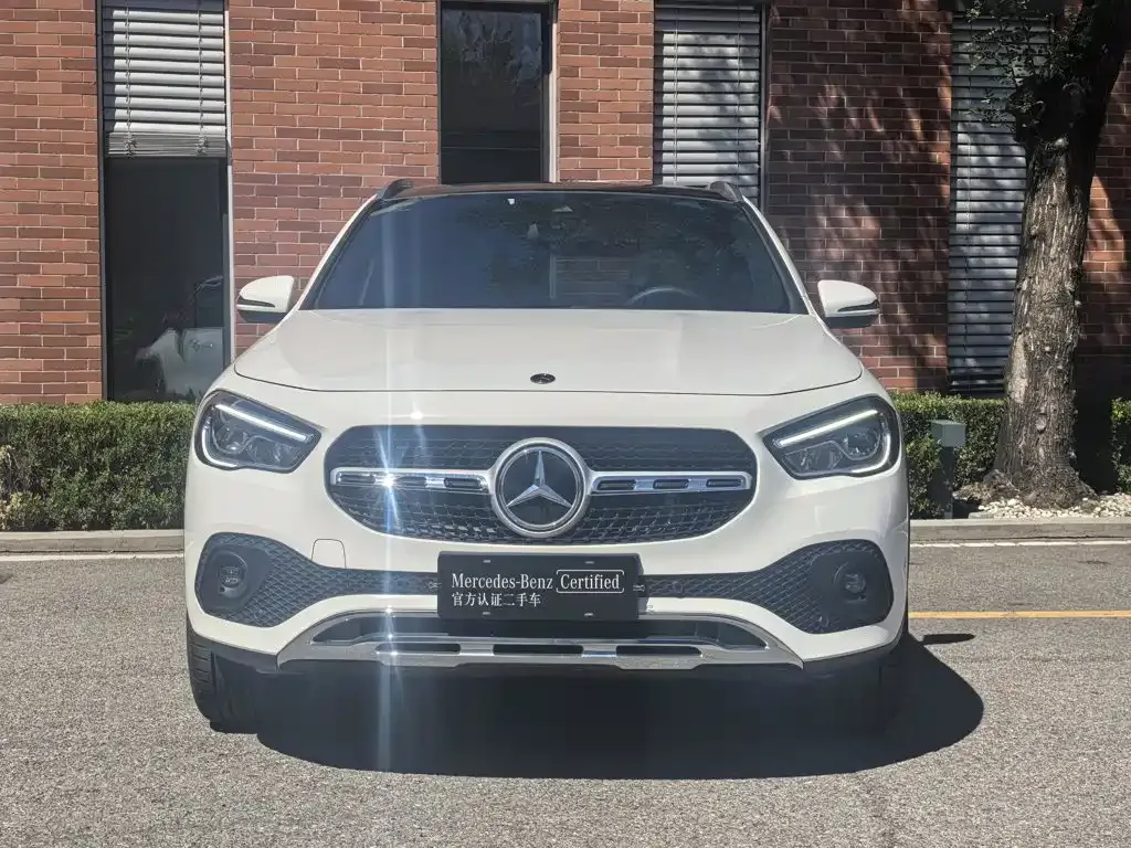 Mercedes-Benz GLA — фото 6