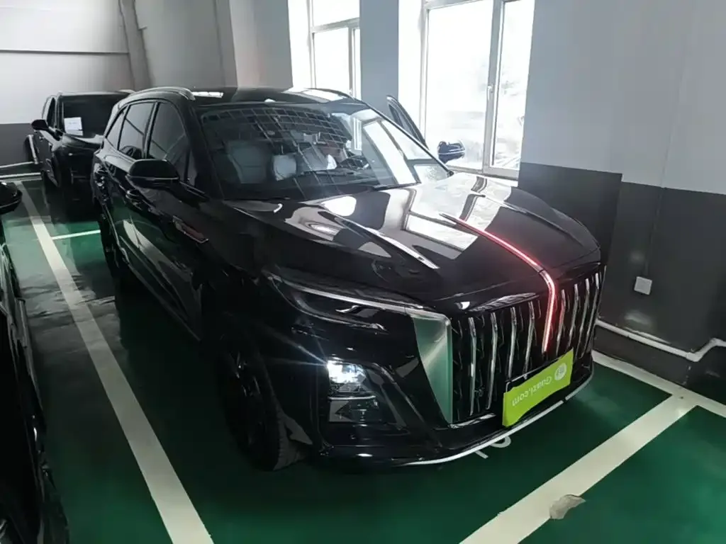 Hongqi HS3 PHEV — фото 2