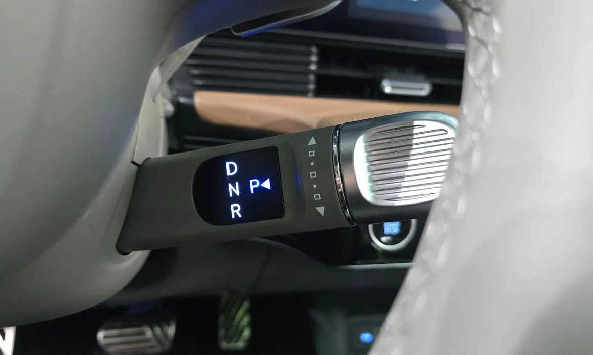 Hyundai Ioniq5 — фото 4