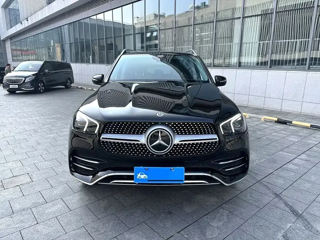 Mercedes-Benz GLE (Import) — фото 9