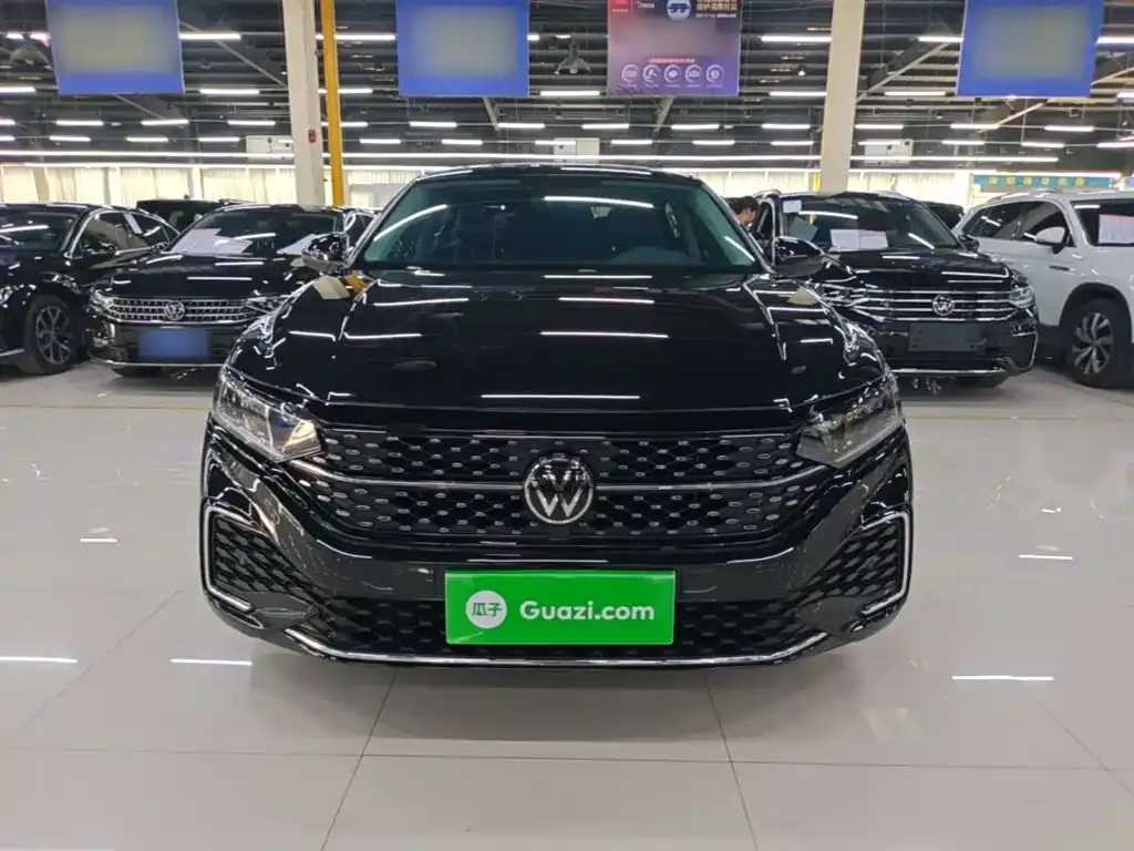 Volkswagen Passat — фото 5