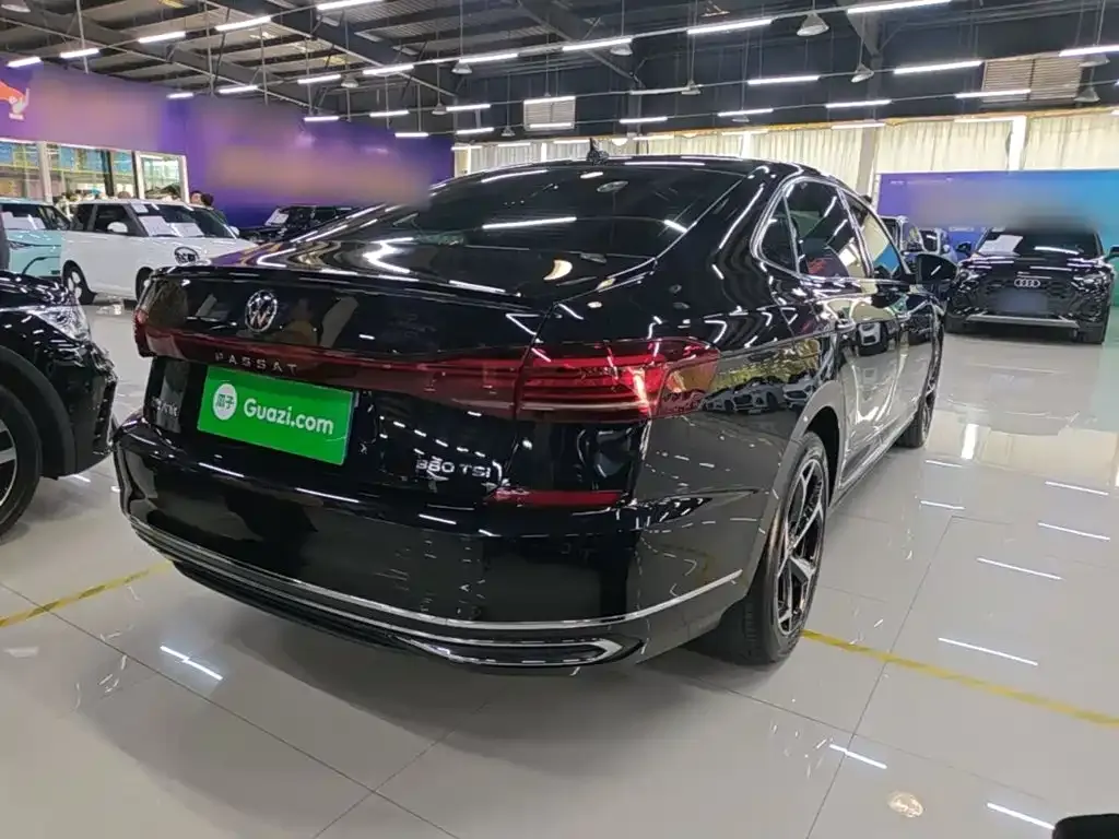 Volkswagen Passat — фото 3