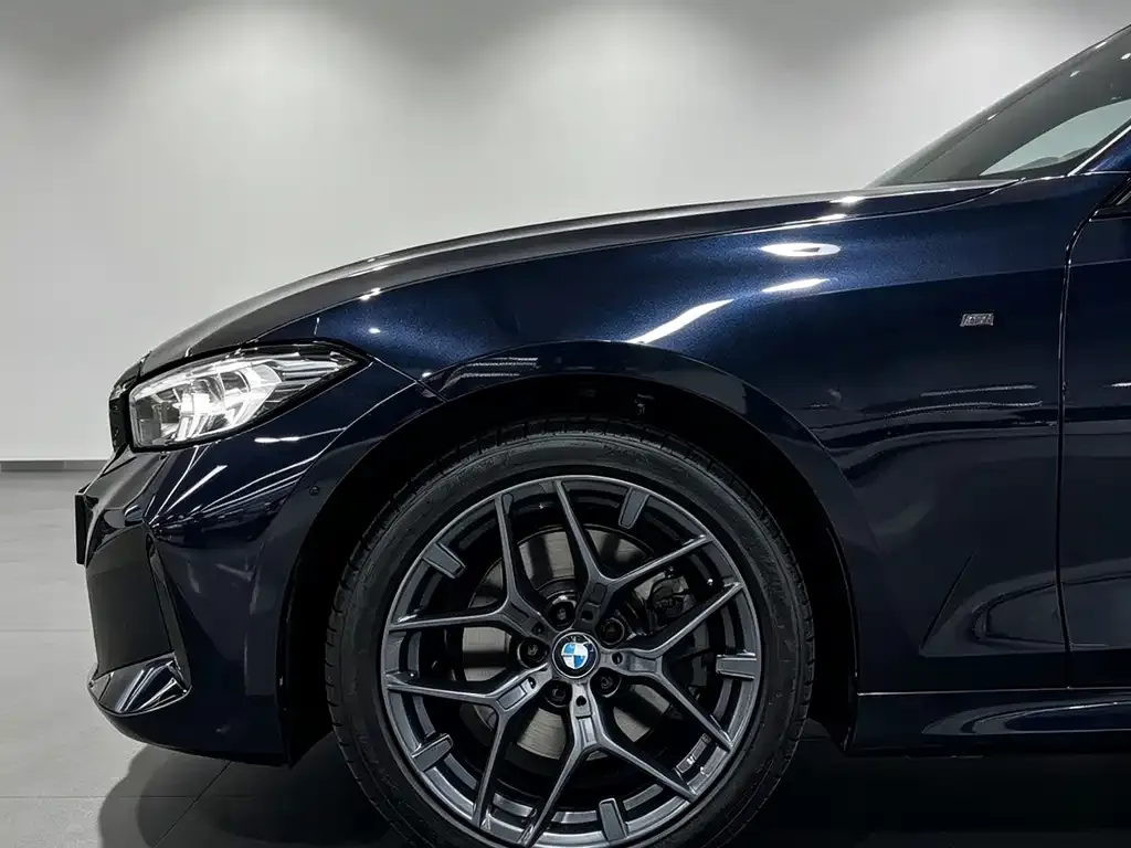 BMW 3 Series — фото 10