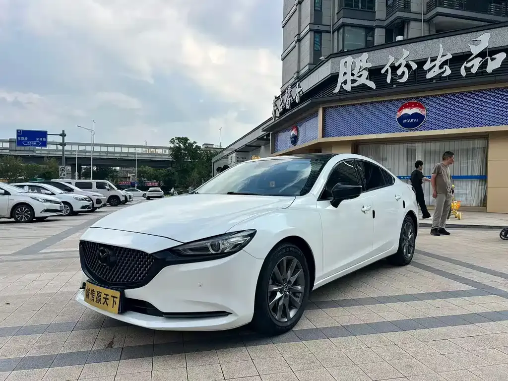 Mazda Atenza — фото 1