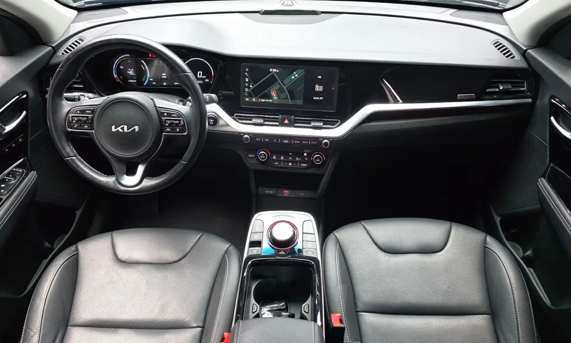Kia Niro — фото 9