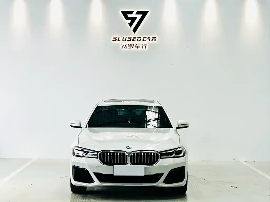 BMW 5 Series — фото 2