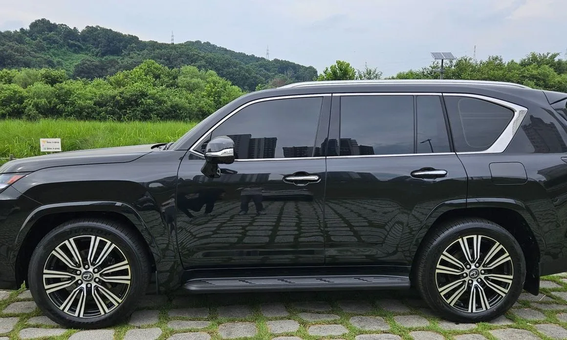 Lexus LX — фото 4
