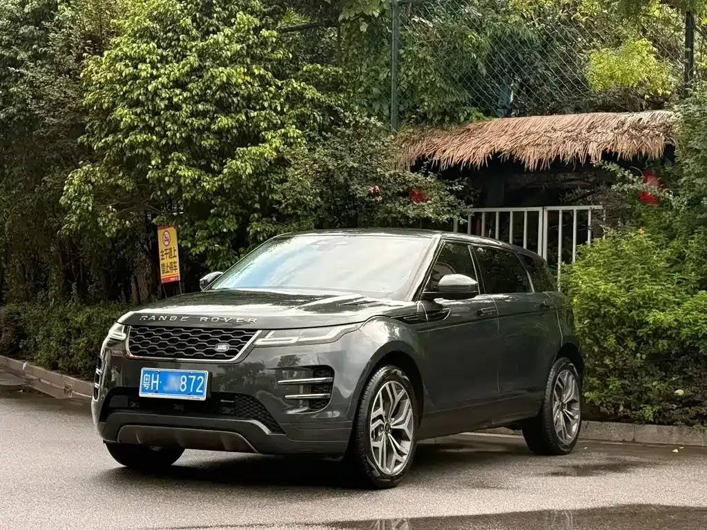 Land Rover Evoque — фото 1