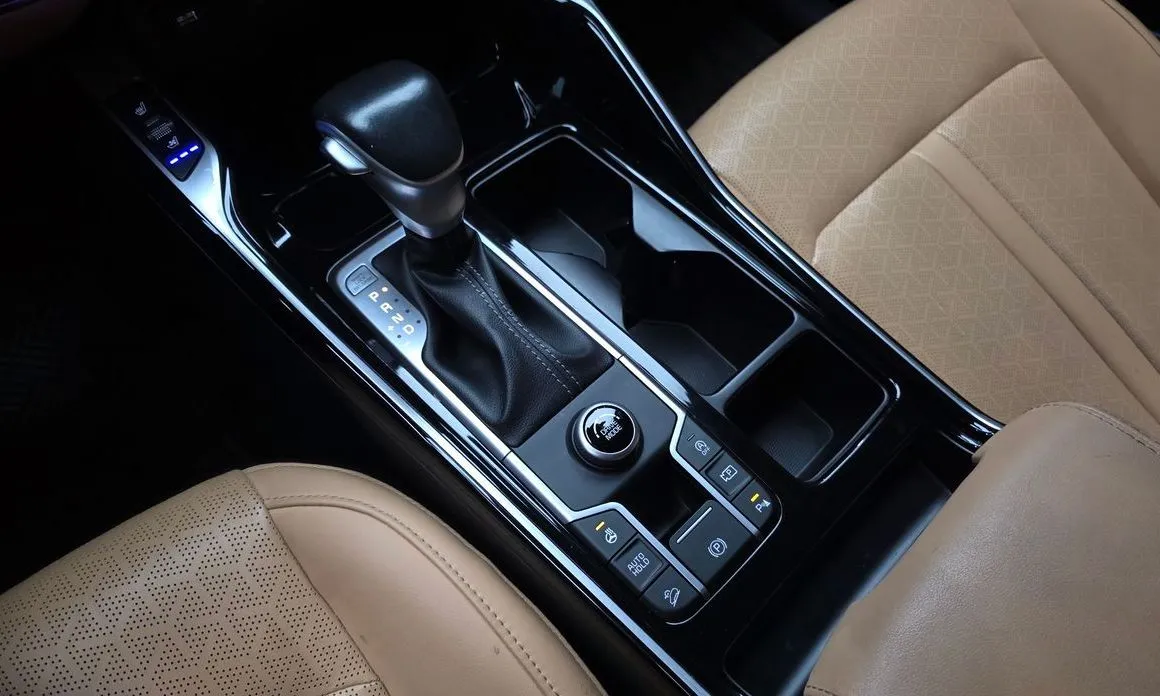 Kia Sorento — фото 6