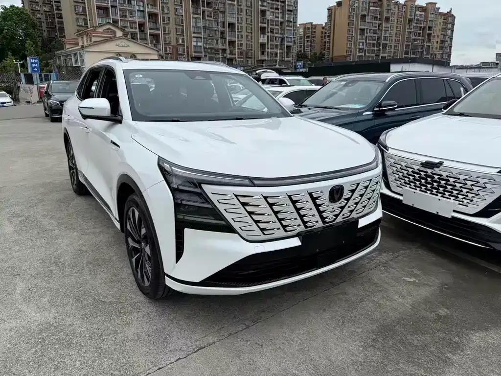 Changan CS75 PLUS — фото 10