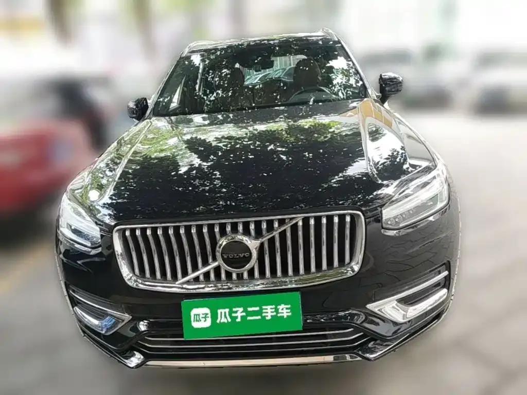 Volvo XC90 — фото 10