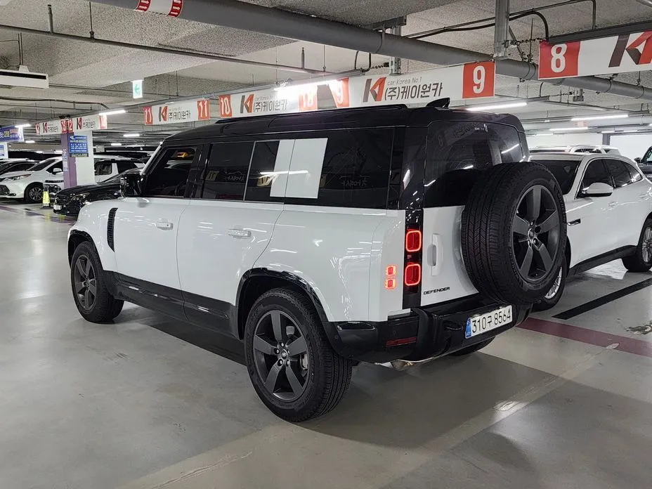 Land Rover Defender — фото 4