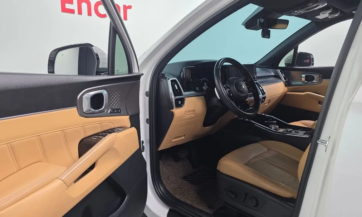 Kia Sorento — фото 4