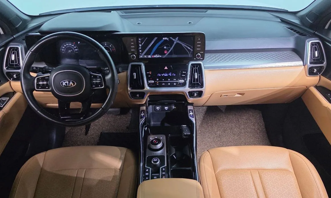 Kia Sorento — фото 9