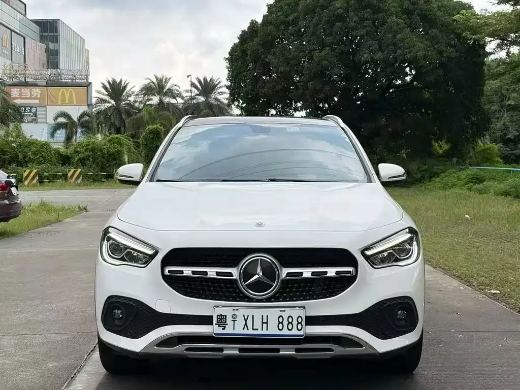 Mercedes-Benz GLA — фото 9