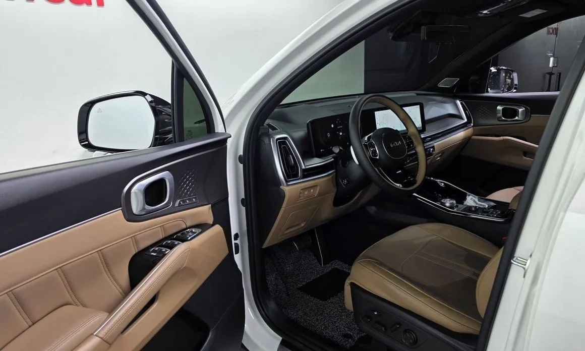 Kia Sorento — фото 4