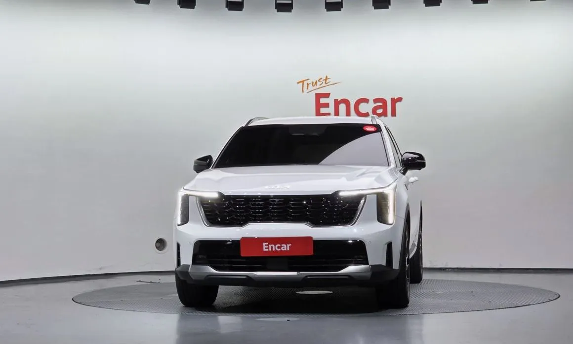 Kia Sorento — фото 5