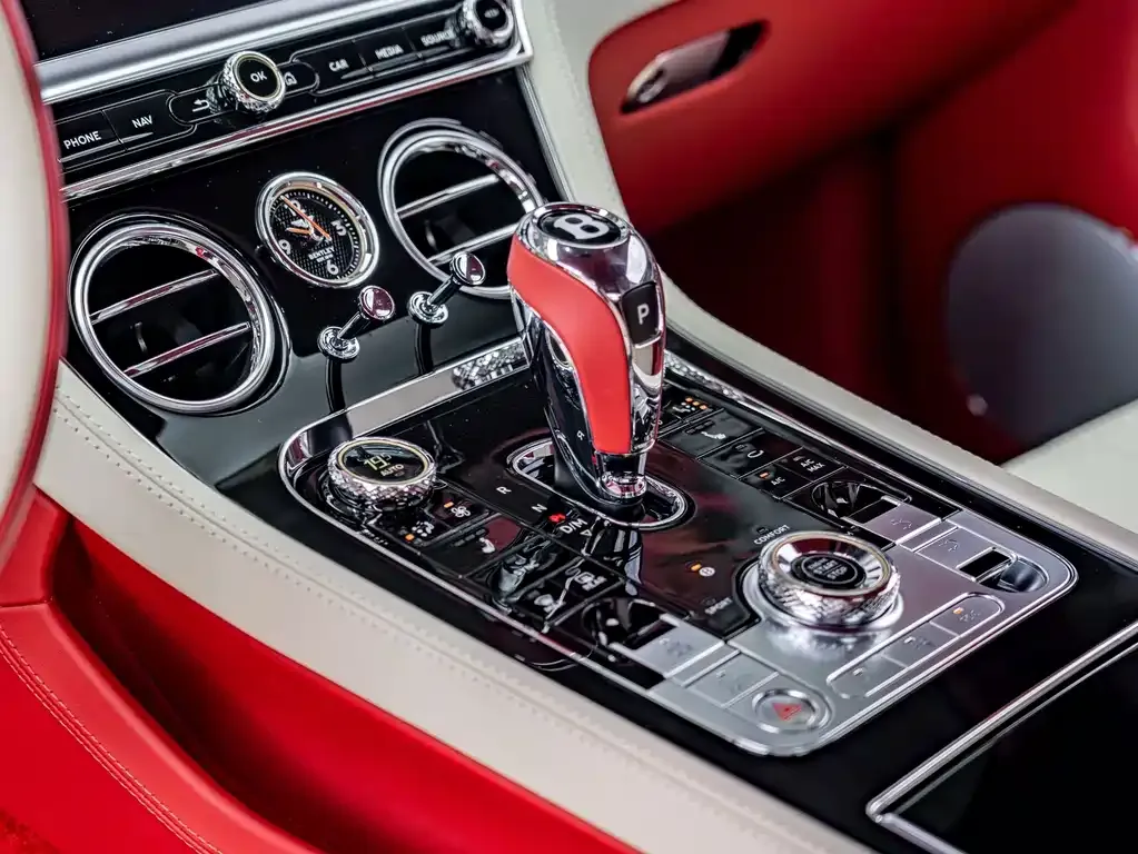 Bentley Continental — фото 6
