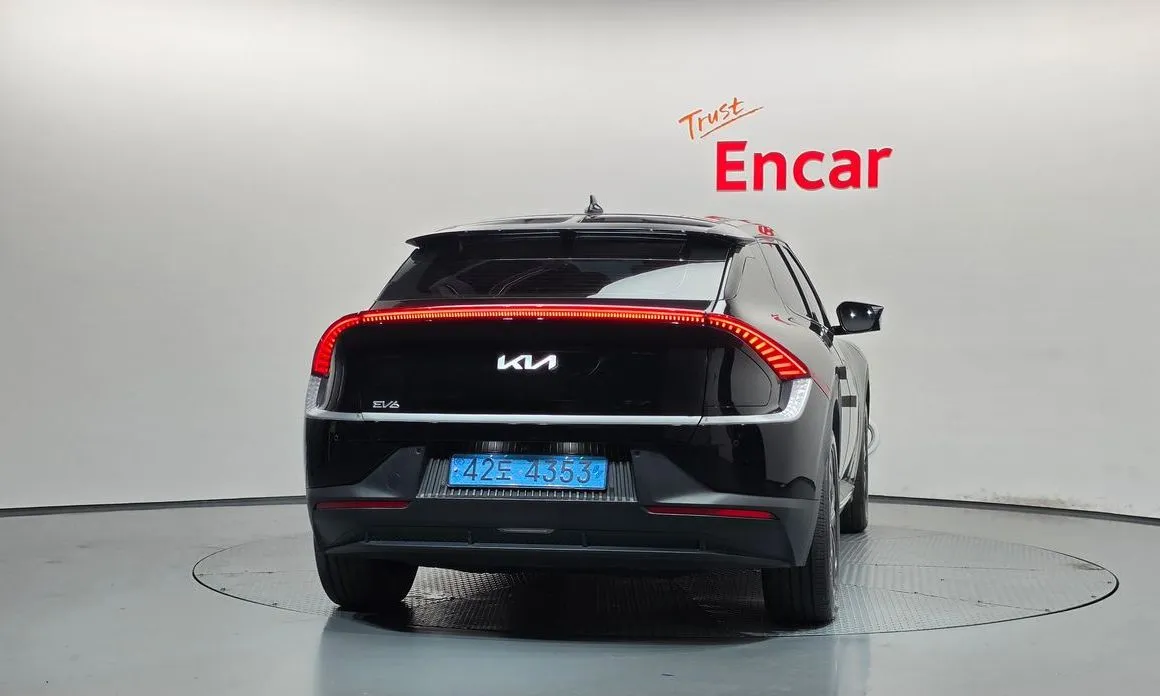 Kia EV6 — фото 3