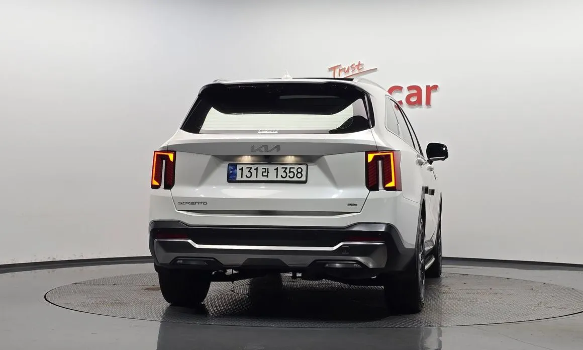Kia Sorento — фото 3