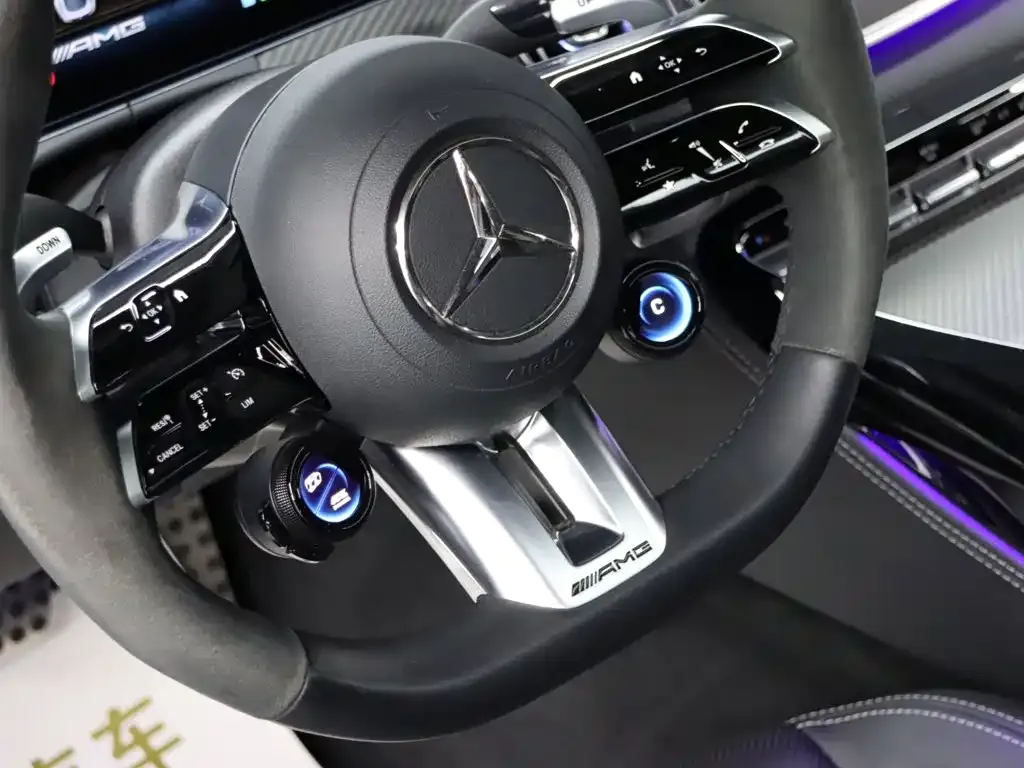 Mercedes-Benz AMG GT — фото 4