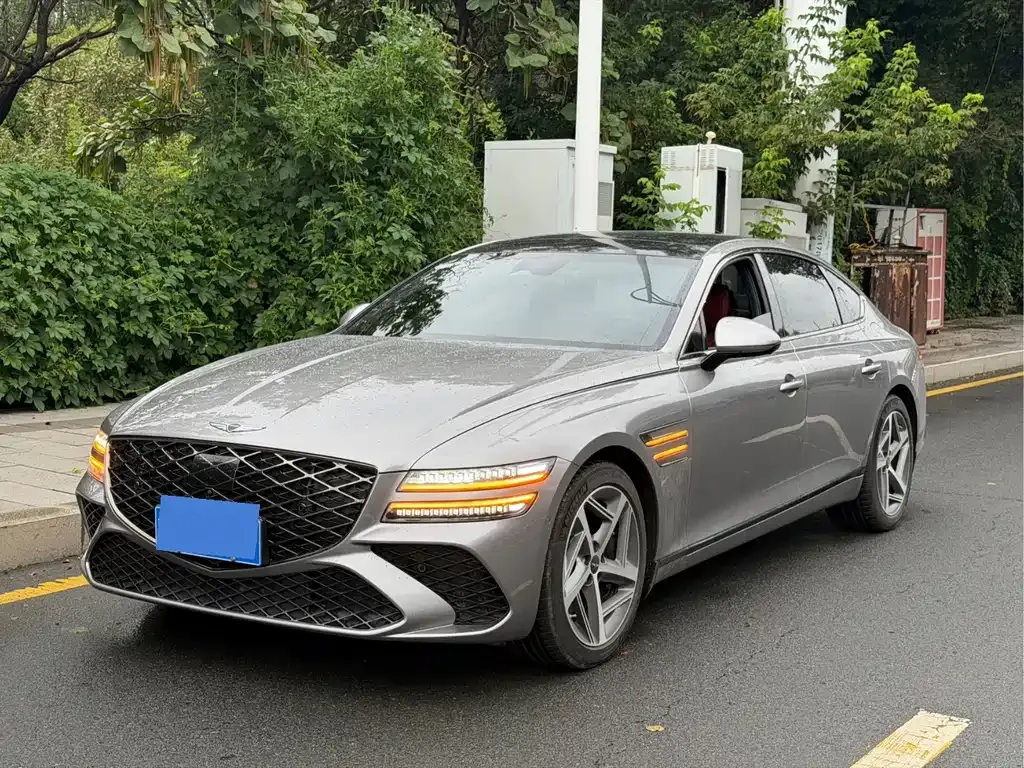 Genesis G80 — фото 1
