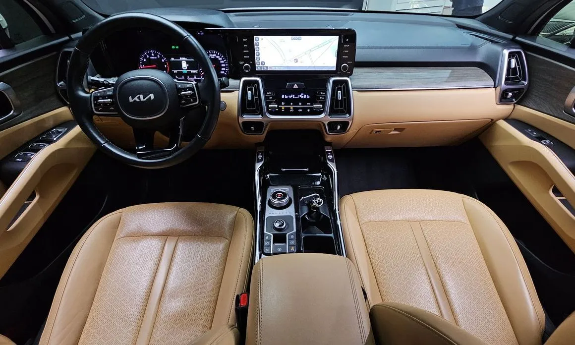 Kia Sorento — фото 4