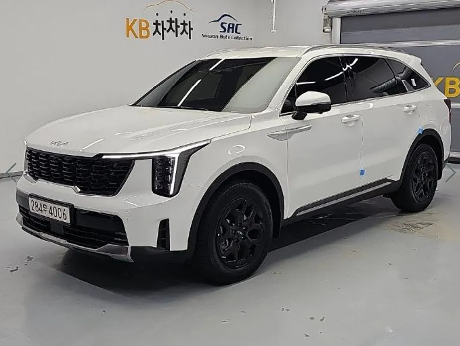 Kia Sorento — фото 1