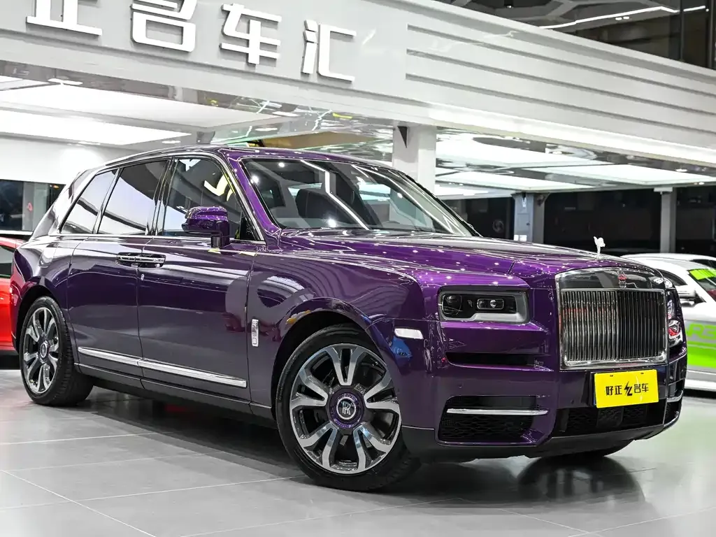 Rolls-Royce Cullinan — фото 7