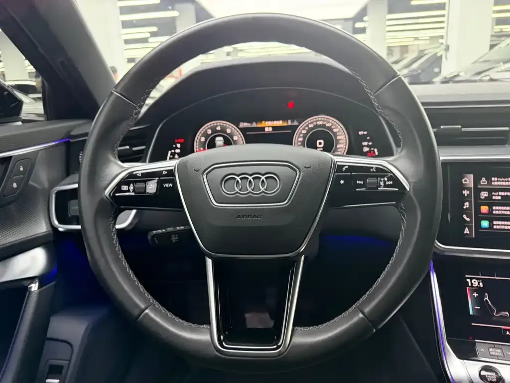 Audi A6L — фото 4