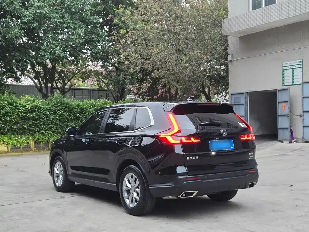 Honda CR-V — фото 8
