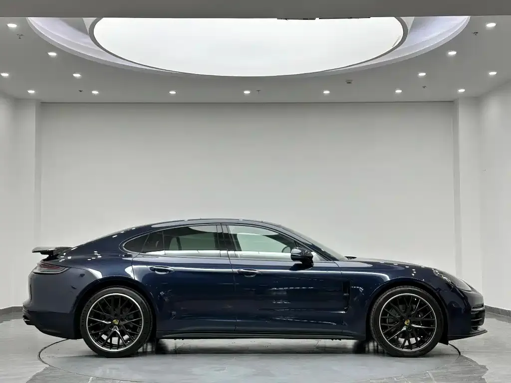 Porsche Panamera — фото 5
