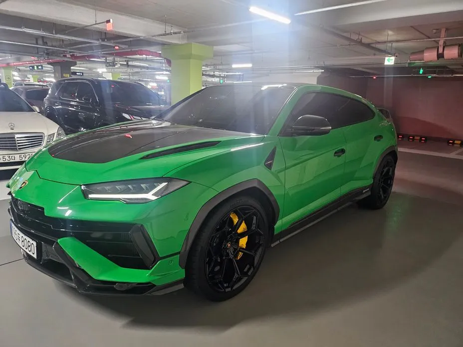 Lamborghini Urus — фото 3