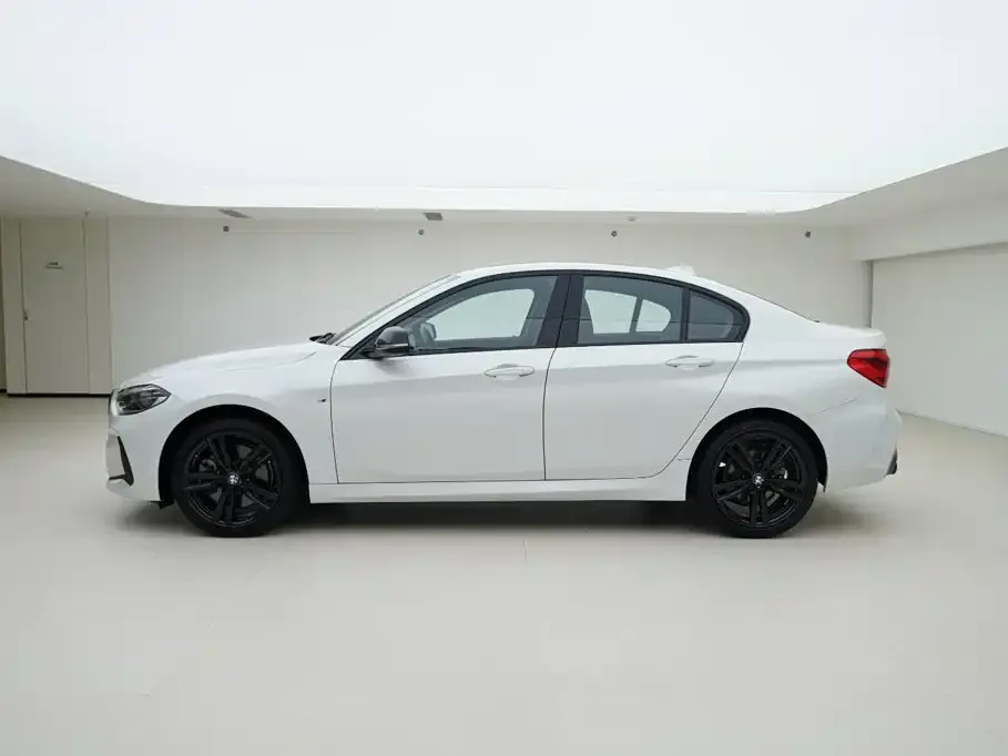 BMW 1 Series — фото 3