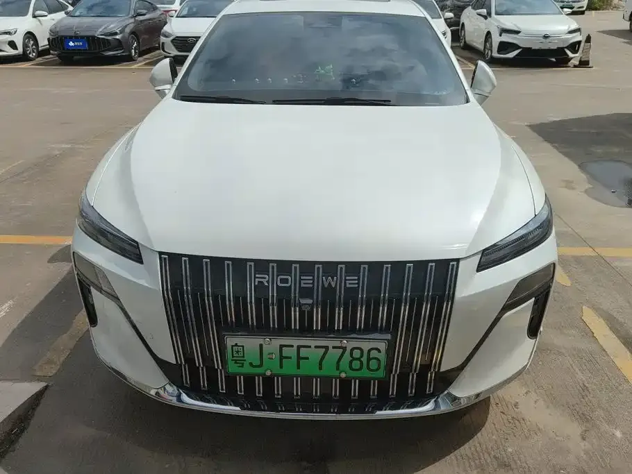 Roewe M7 DMH — фото 10