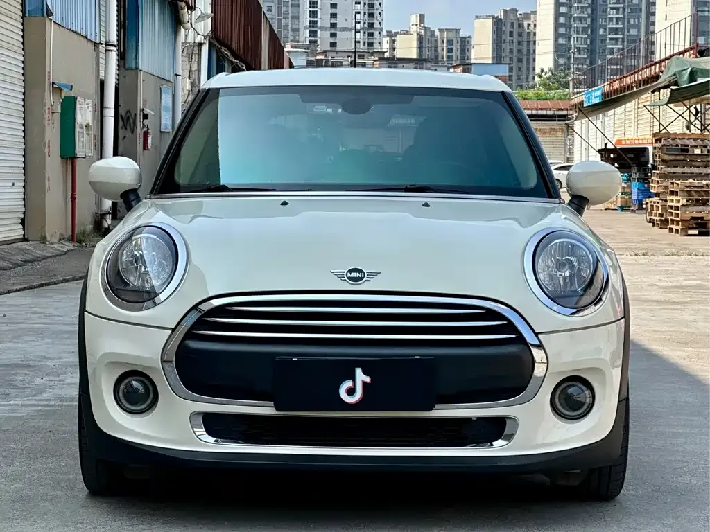 MINI Cooper (3-door) — фото 2