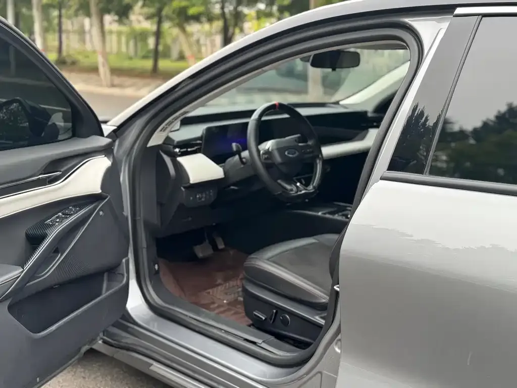 Ford Mondeo — фото 6