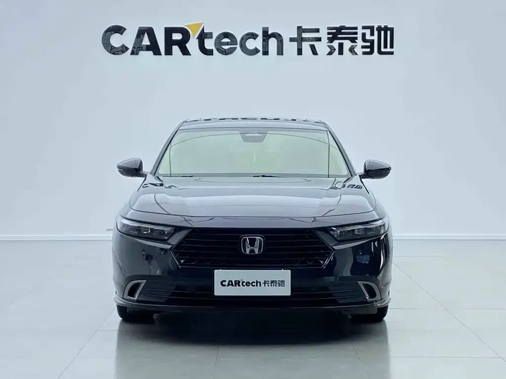 Honda Accord — фото 2